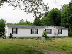 Pre-foreclosure in  ELM ST Macon, NC 27551