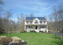 Pre-foreclosure in  DAMIAN CT Chester, NY 10918