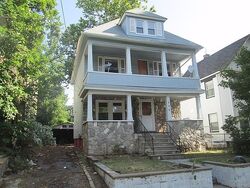 Pre-foreclosure in  RENNER AVE Newark, NJ 07112