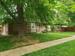 Pre-foreclosure in  W TRACY ST Springfield, MO 65807