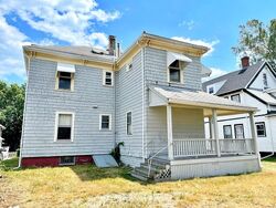 Pre-foreclosure in  WILLOW AVE Winthrop, MA 02152