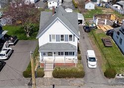 Pre-foreclosure in  BENEFIT ST Taunton, MA 02780