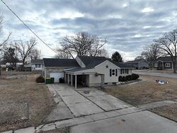 Pre-foreclosure in  E 6TH ST Madrid, IA 50156