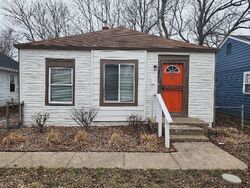 Pre-foreclosure in  ORCHARD AVE Indianapolis, IN 46218