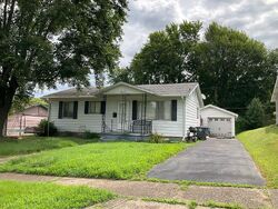 Pre-foreclosure in  STRATFORD RD Evansville, IN 47710