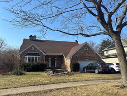  Maplewood Pl, Downers Grove IL