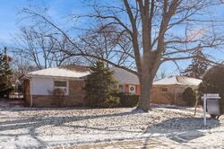 Pre-foreclosure Listing in N WASHINGTON ST NILES, IL 60714
