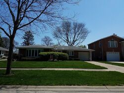  N Waterman Ave, Arlington Heights IL