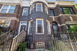 Pre-foreclosure in  W JACKSON BLVD Chicago, IL 60612