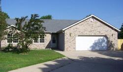 Pre-foreclosure in  MARYVILLE RD Granite City, IL 62040