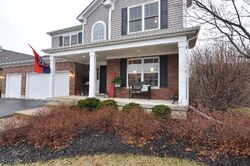 Pre-foreclosure in  DEAN ST Sycamore, IL 60178