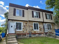 Pre-foreclosure in  W 69TH ST Chicago, IL 60621