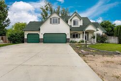 Pre-foreclosure in  RINGNECK DR Nampa, ID 83686