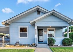 Pre-foreclosure in  7TH AVE E Twin Falls, ID 83301
