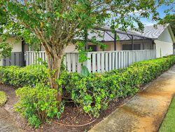 Pre-foreclosure in  PHEASANT WALK APT B Fort Pierce, FL 34950