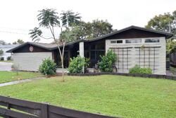 Pre-foreclosure in  N CARPENTER RD Titusville, FL 32796