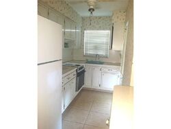 Pre-foreclosure in  NE 14TH AVE A Hallandale, FL 33009