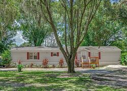Pre-foreclosure in  TIMBERWOOD DR Lakeland, FL 33811