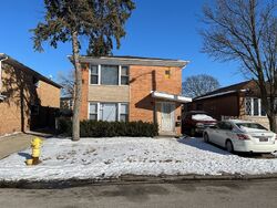 Pre-foreclosure Listing in NEWELL AVE CALUMET CITY, IL 60409