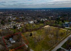 Pre-foreclosure in  GLEN AVE Downers Grove, IL 60515