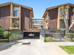 Pre-foreclosure in  N CEDAR ST  Inglewood, CA 90302