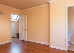 Pre-foreclosure in  COLDWATER CANYON AVE Studio City, CA 91604