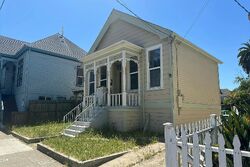Pre-foreclosure in  OAK ST Alameda, CA 94501