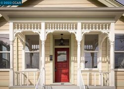 Pre-foreclosure in  OAK ST Alameda, CA 94501