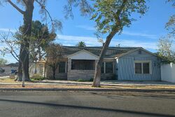 Pre-foreclosure in  W PARK AVE Gilbert, AZ 85233