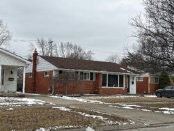 Pre-foreclosure in  CHAMPAIGN ST Taylor, MI 48180