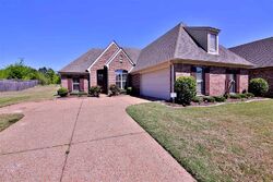Pre-foreclosure in  ROMERO DR Arlington, TN 38002