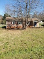 Pre-foreclosure in  FERRY ST Anderson, SC 29626