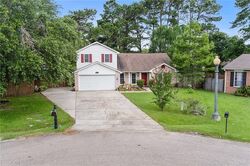 Pre-foreclosure in  SAINT JOHN CIR Covington, LA 70433