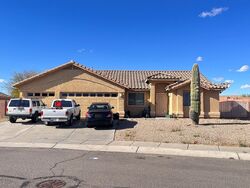 Pre-foreclosure in  E PROVIDENCE CANYON DR Sahuarita, AZ 85629