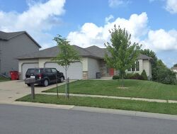 Pre-foreclosure in  PORTSMOUTH DR NW Rochester, MN 55901