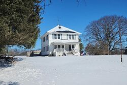  W Sidney Rd, Sidney MI