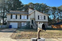 Pre-foreclosure in  GREENBOWER LN Atlanta, GA 30349