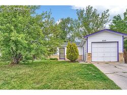 Pre-foreclosure in  COLLEGE VIEW DR Colorado Springs, CO 80906