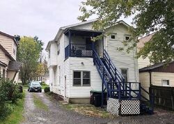 Pre-foreclosure in  VELORE AVE Orchard Park, NY 14127