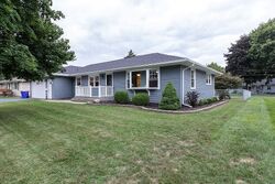 Pre-foreclosure in  SOUTHAMPTON DR Rochester, NY 14616