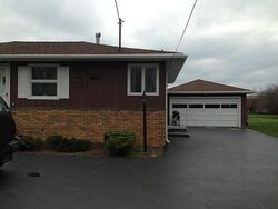 Pre-foreclosure in  RIDGEWAY AVE Rochester, NY 14615