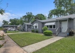 Pre-foreclosure in  W 10TH ST Jacksonville, FL 32209