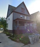  W Garfield Ave, Milwaukee WI