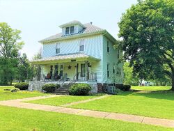 Pre-foreclosure in  S JOHNSON ST Rankin, IL 60960