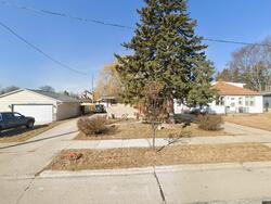 Pre-foreclosure in  S HATELY AVE Cudahy, WI 53110