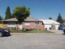 Pre-foreclosure in  S 100 W Payson, UT 84651