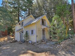  Pyramid Dr, Crestline CA