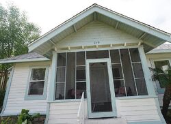 Pre-foreclosure in  W D ST Ontario, CA 91762