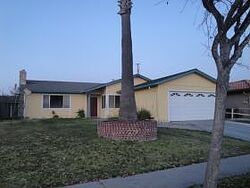  N Madeira Ave, Salinas CA