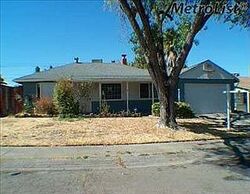  Claussen Way, North Highlands CA
